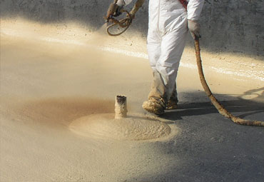 What are the benefits to spray foam roofing in Palmdale?